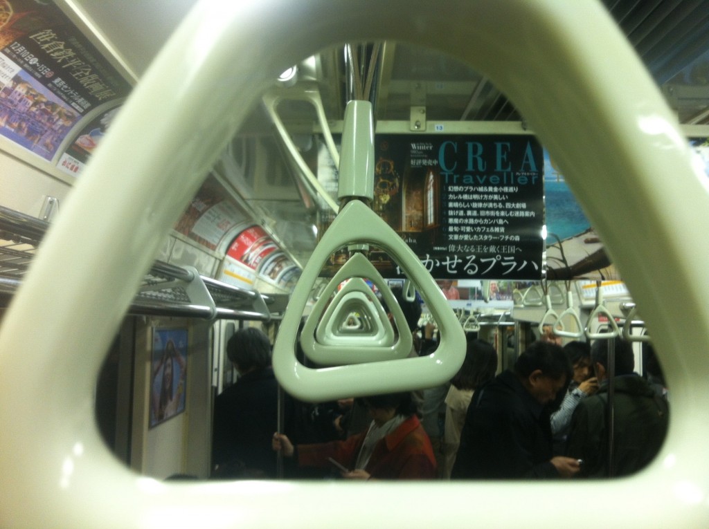 Omar Velazquez underground metro subway commute photo